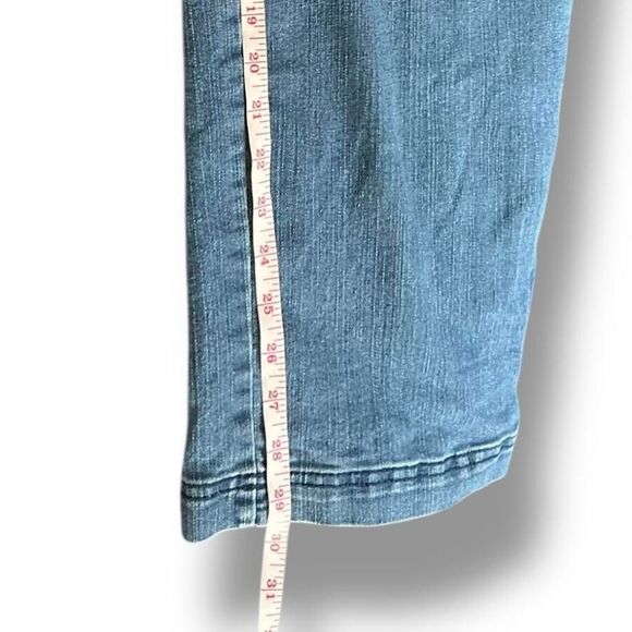 White Stag Jeans Women's Size 14 Blue Capris Adjust Stretch Denim Casual… - Picture 16 of 16